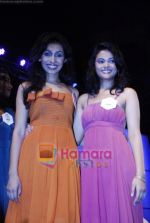 at Pantaloon Femina Miss India 2010 unveils finalists in Grand Hyatt on 23rd March 2010 (109).JPG